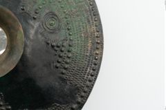 Foto von Bronzedeckel (NHMW-PRAE-025276)
